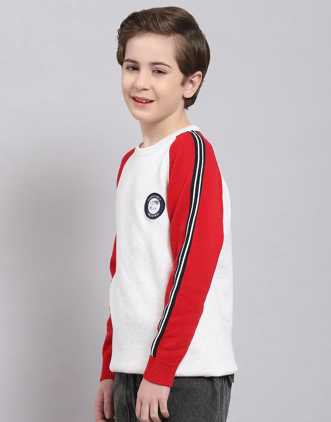 Boys White Solid Round Neck Full Sleeve Sweater