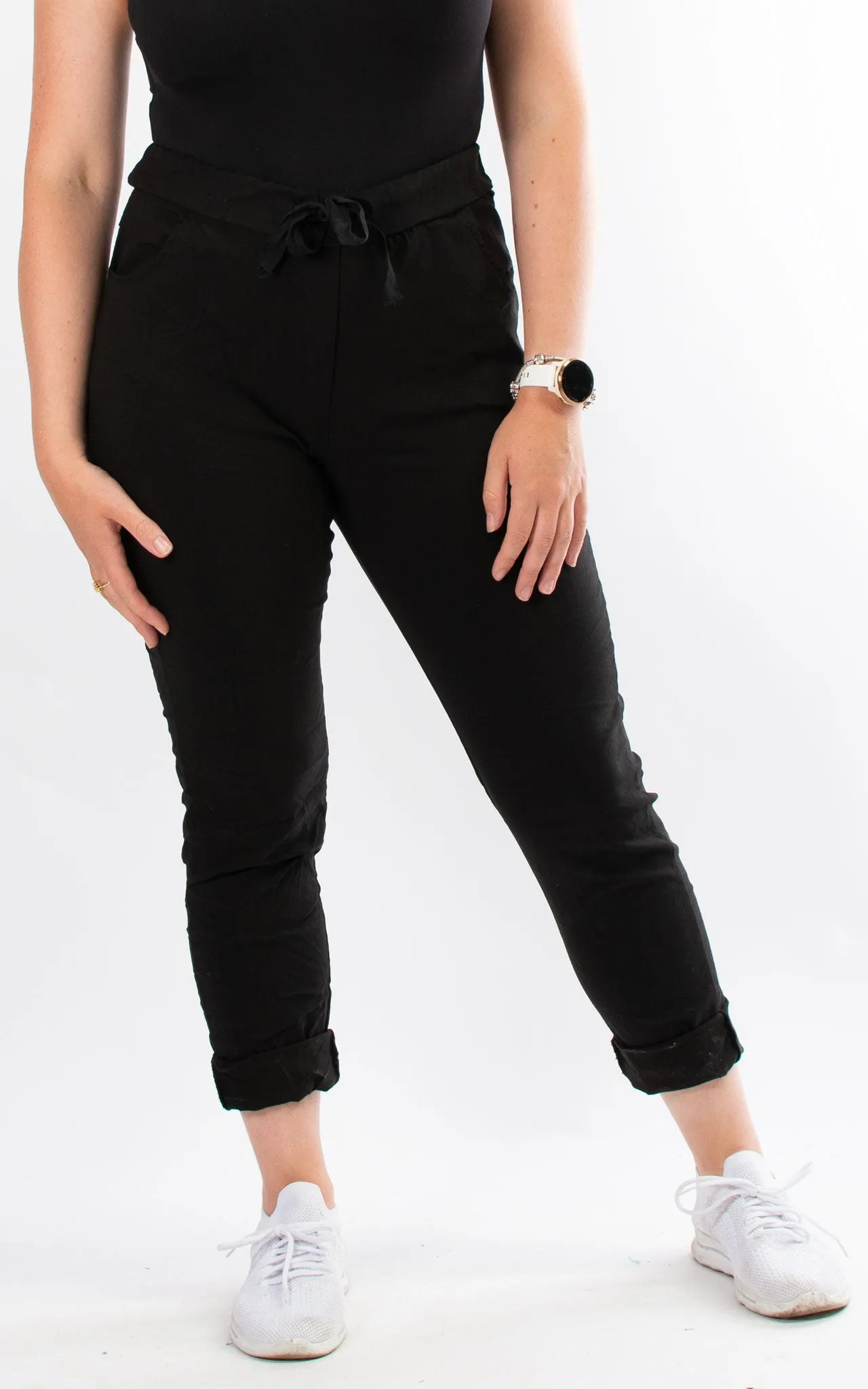 Crinkle Magic Joggers | Black