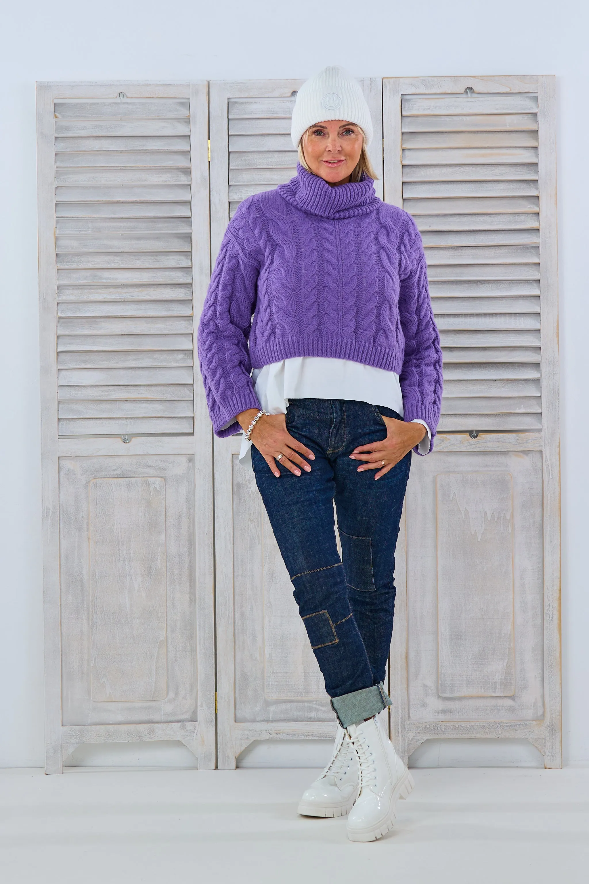 Crop Top Pulli mit Zopfmuster, lila