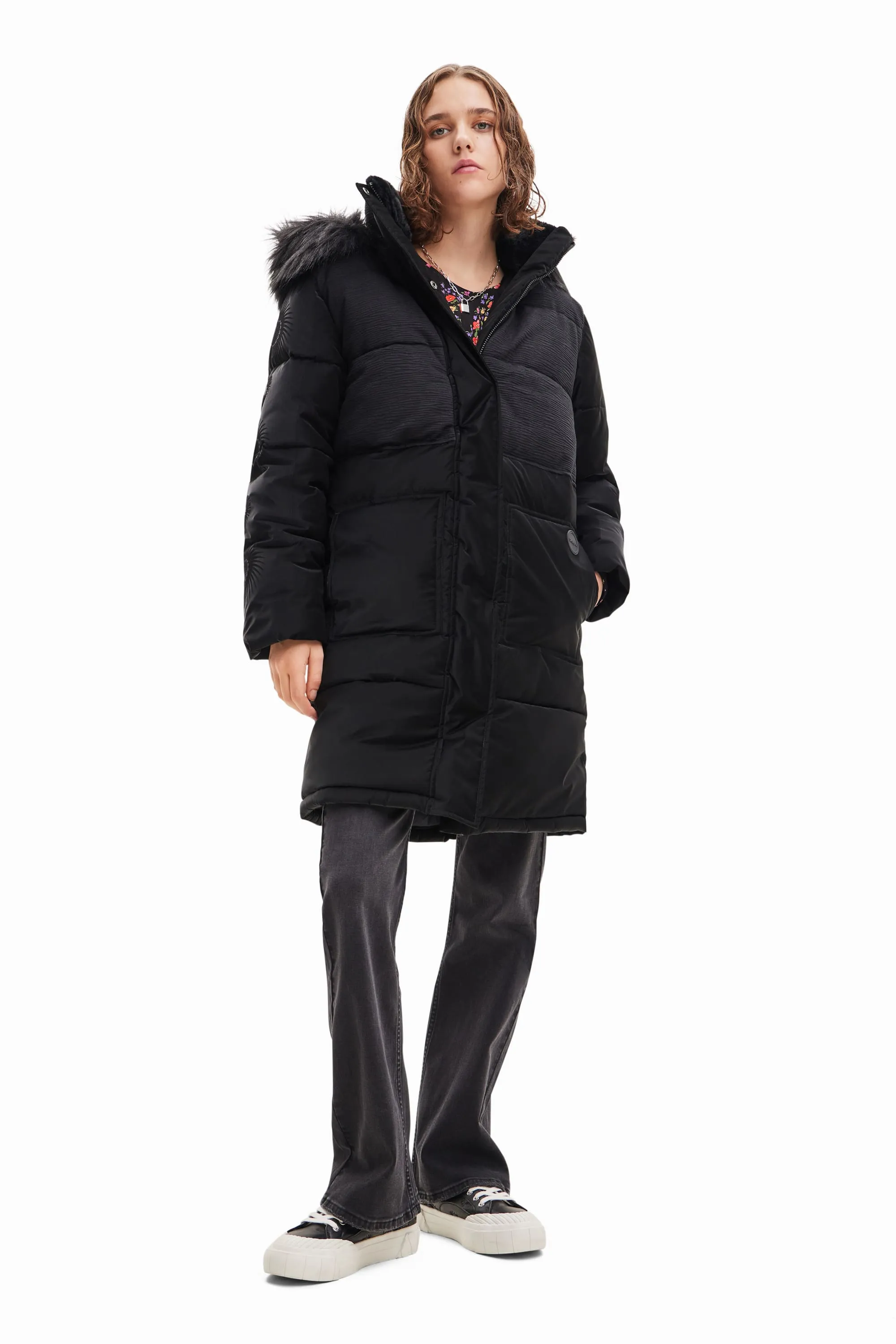 Desigual Padded Kelowna Puffer Coat with Furry Collar 23WWEW98