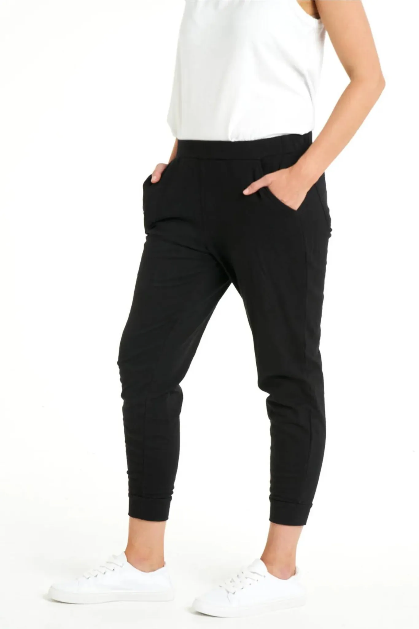 Lindsay Jogger - Black