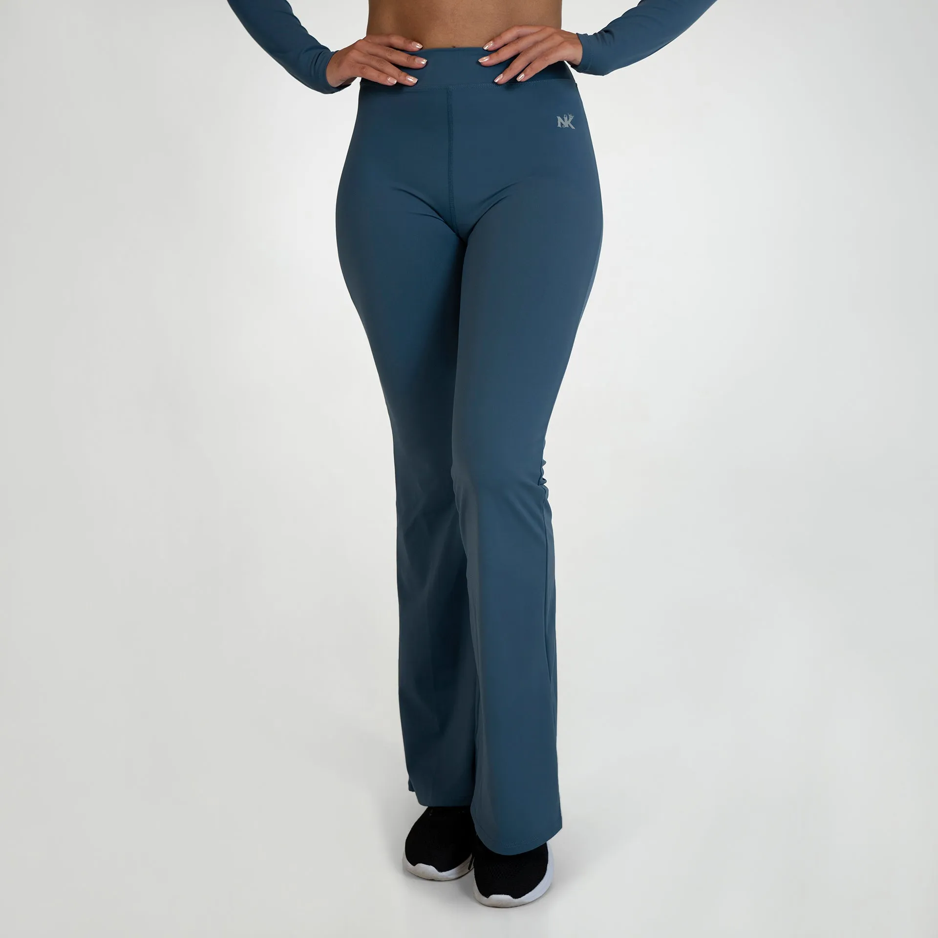 Luxebell - Bell Bottom Leggings (Blue)