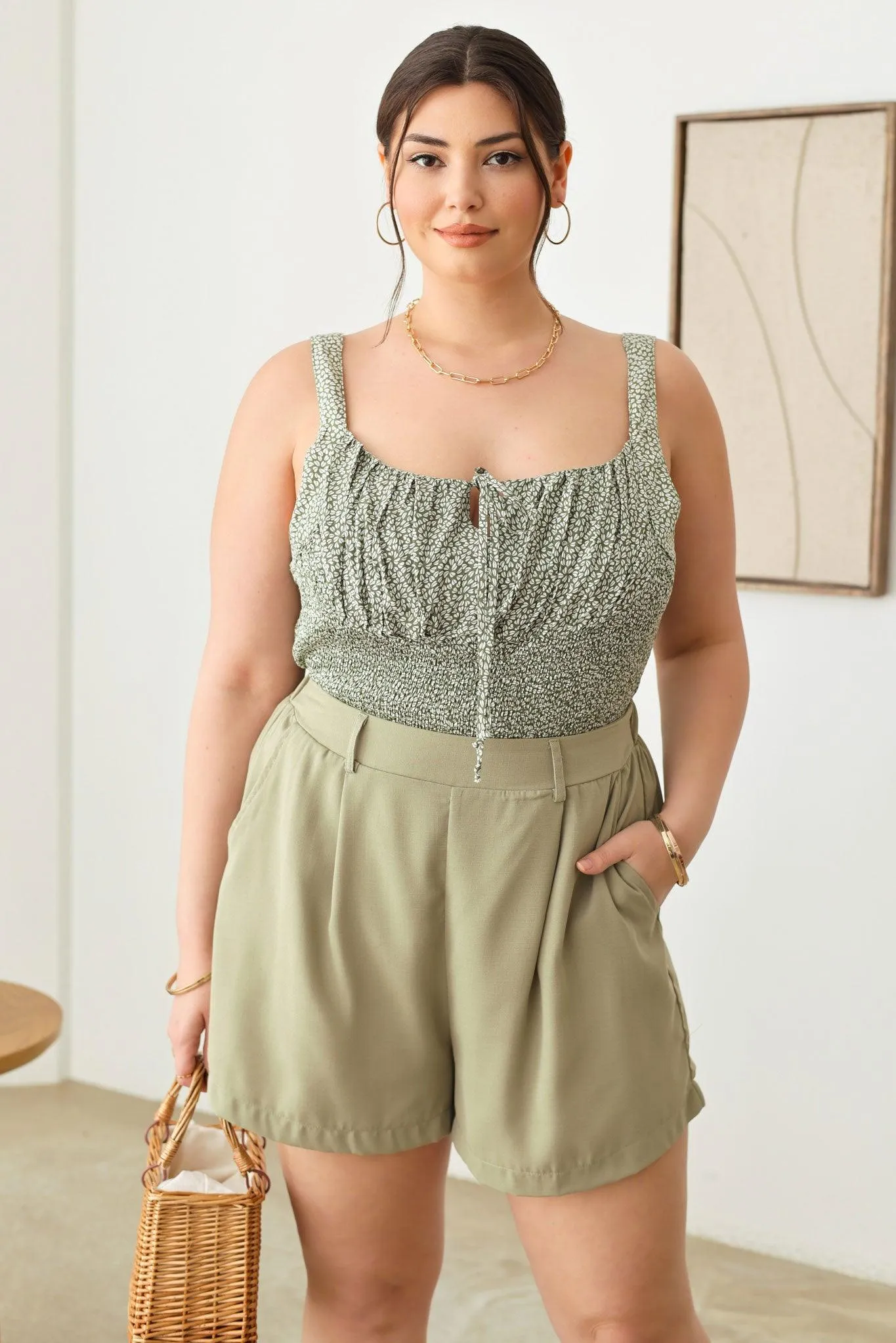 Plus Size Classic Elegant Solid High Waist Shorts