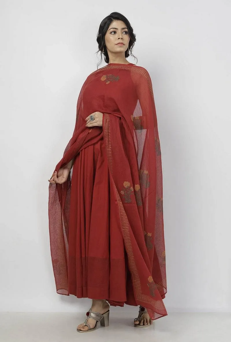 Set of 2: Gerua Plain Maroon Cotton Halter Neck Flared Dress with Kota Border and Floral Block Printed Kota Dupatta