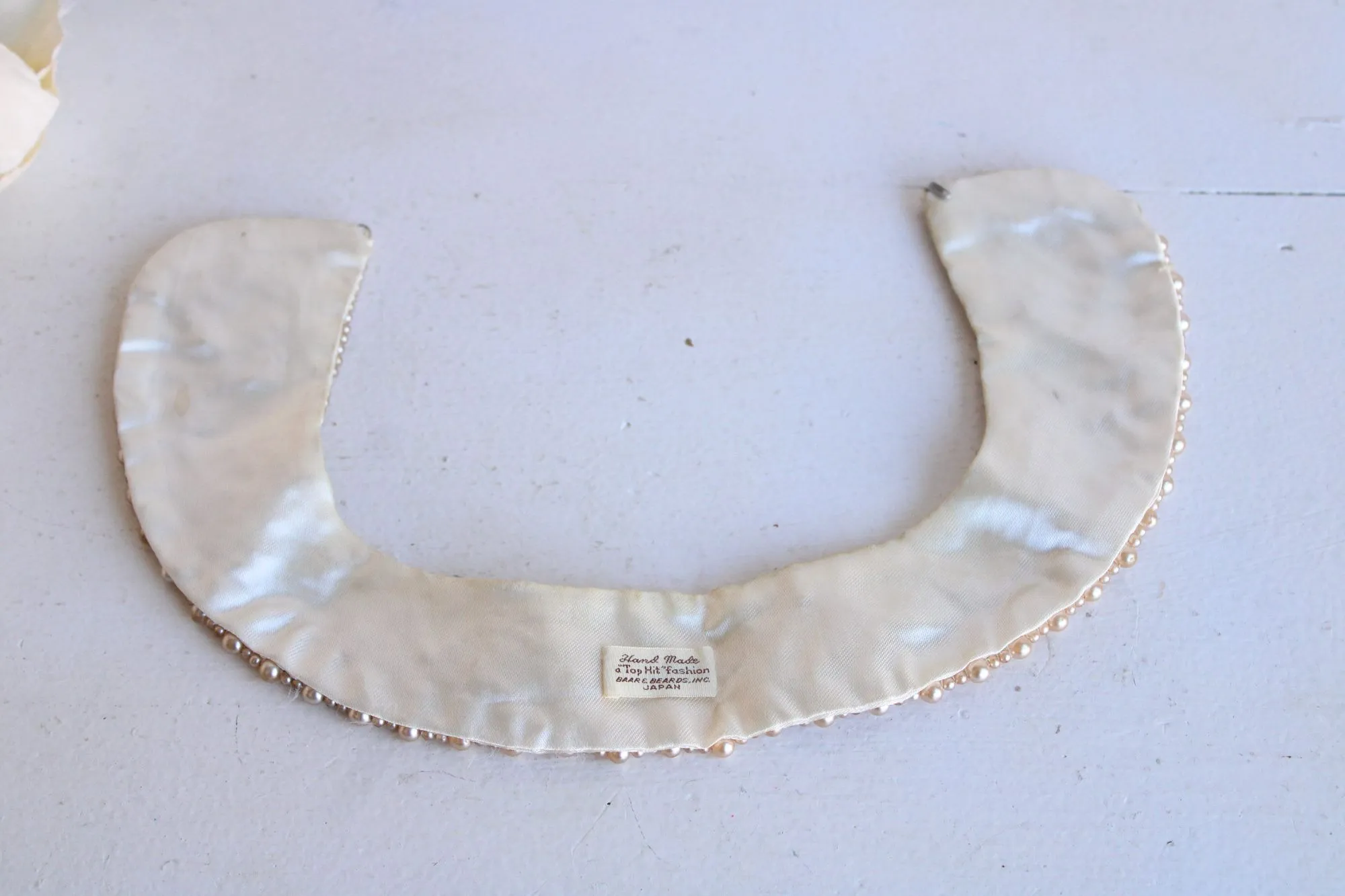 Vintage 1950s Faux Pearl Collar