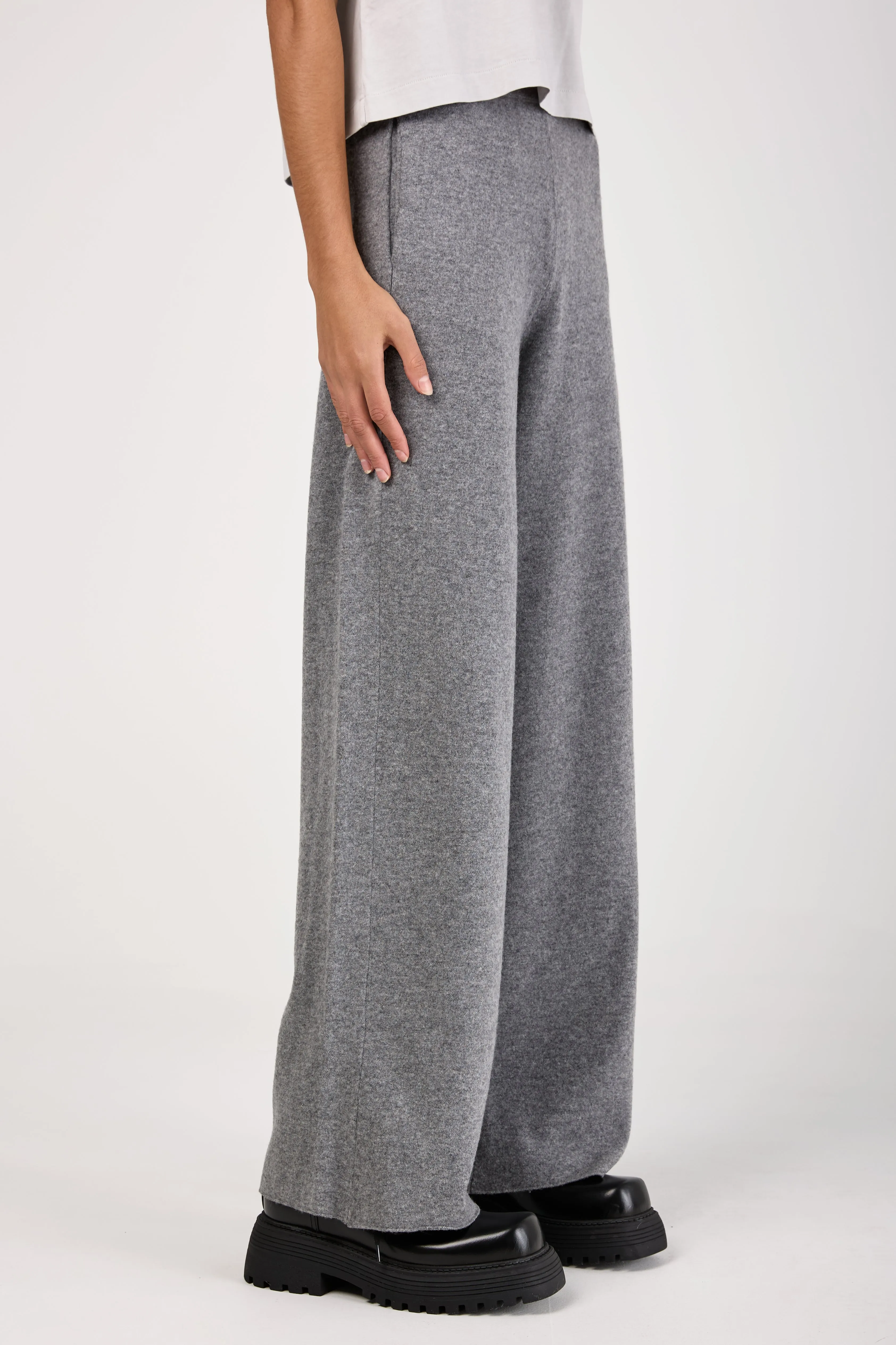 Virgin Wool Felt Wide Leg Pant in Grey